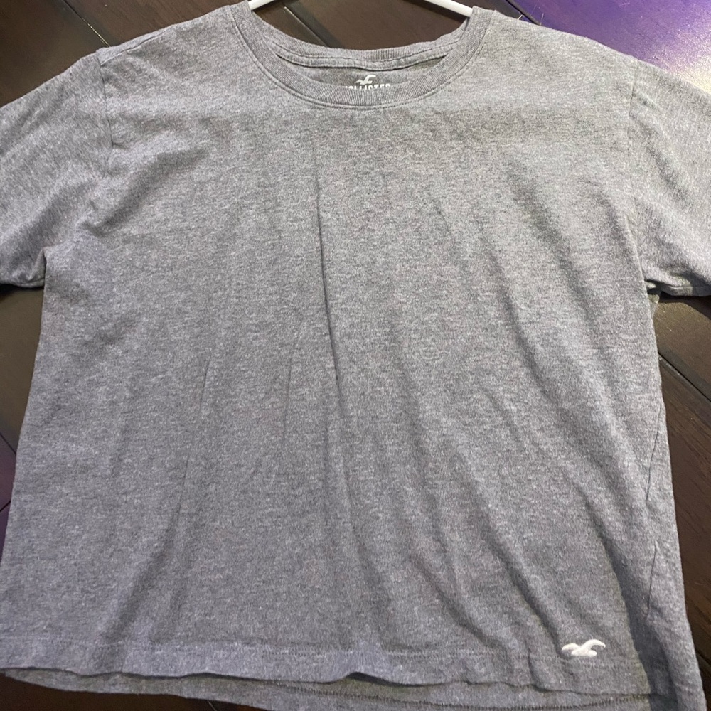 grey crop top from hollister
